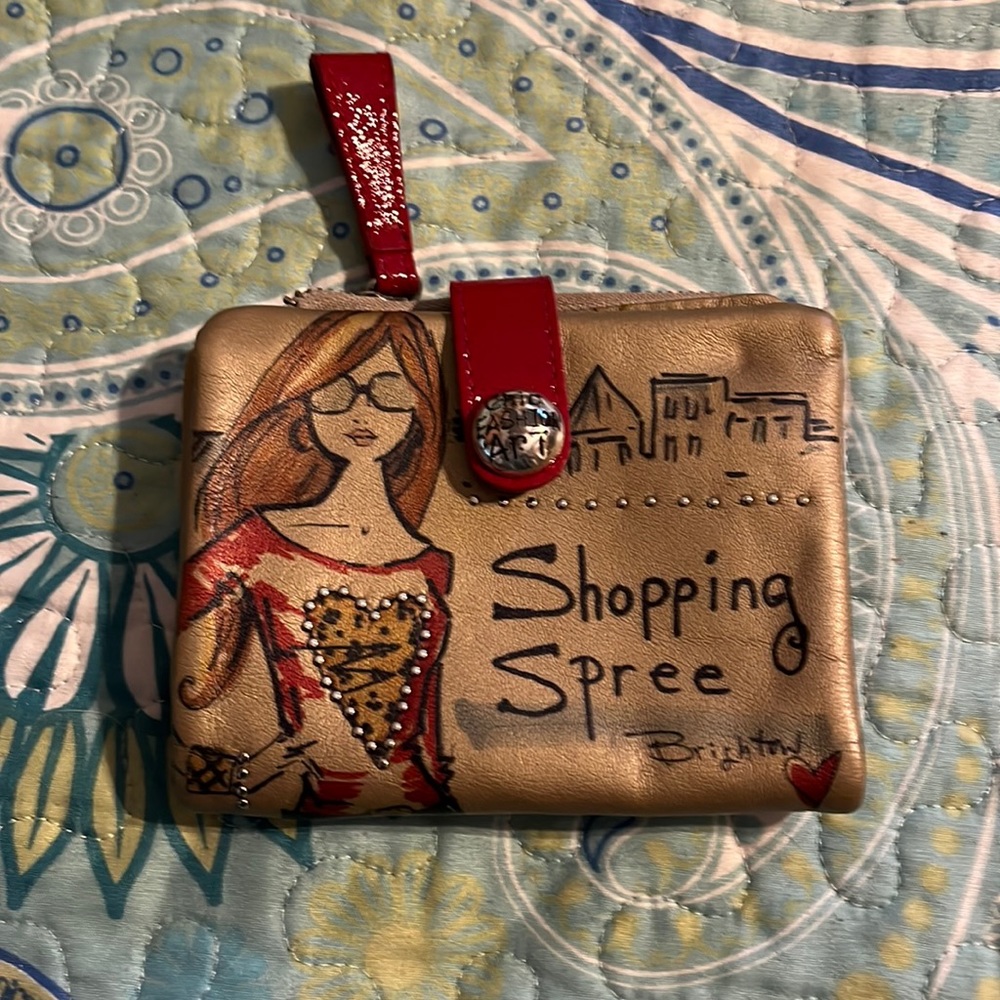Brighton wallet